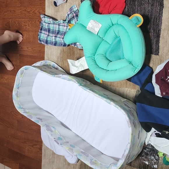 Sport babyJordan, nike, carter's 0 to 6 months onsies, sleepers, jump suits - Picture 6 of 7